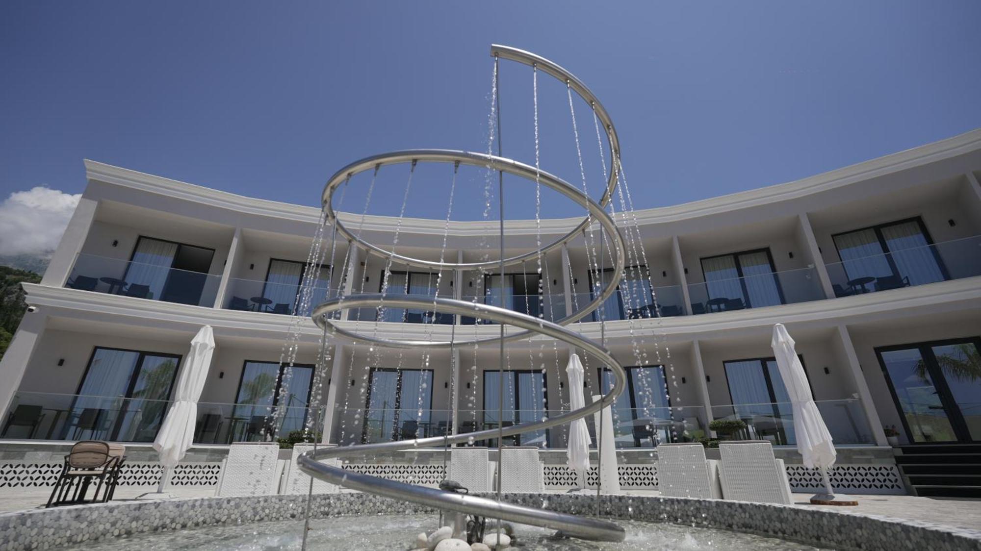 Ebbi Hotel Dhërmi Εξωτερικό φωτογραφία